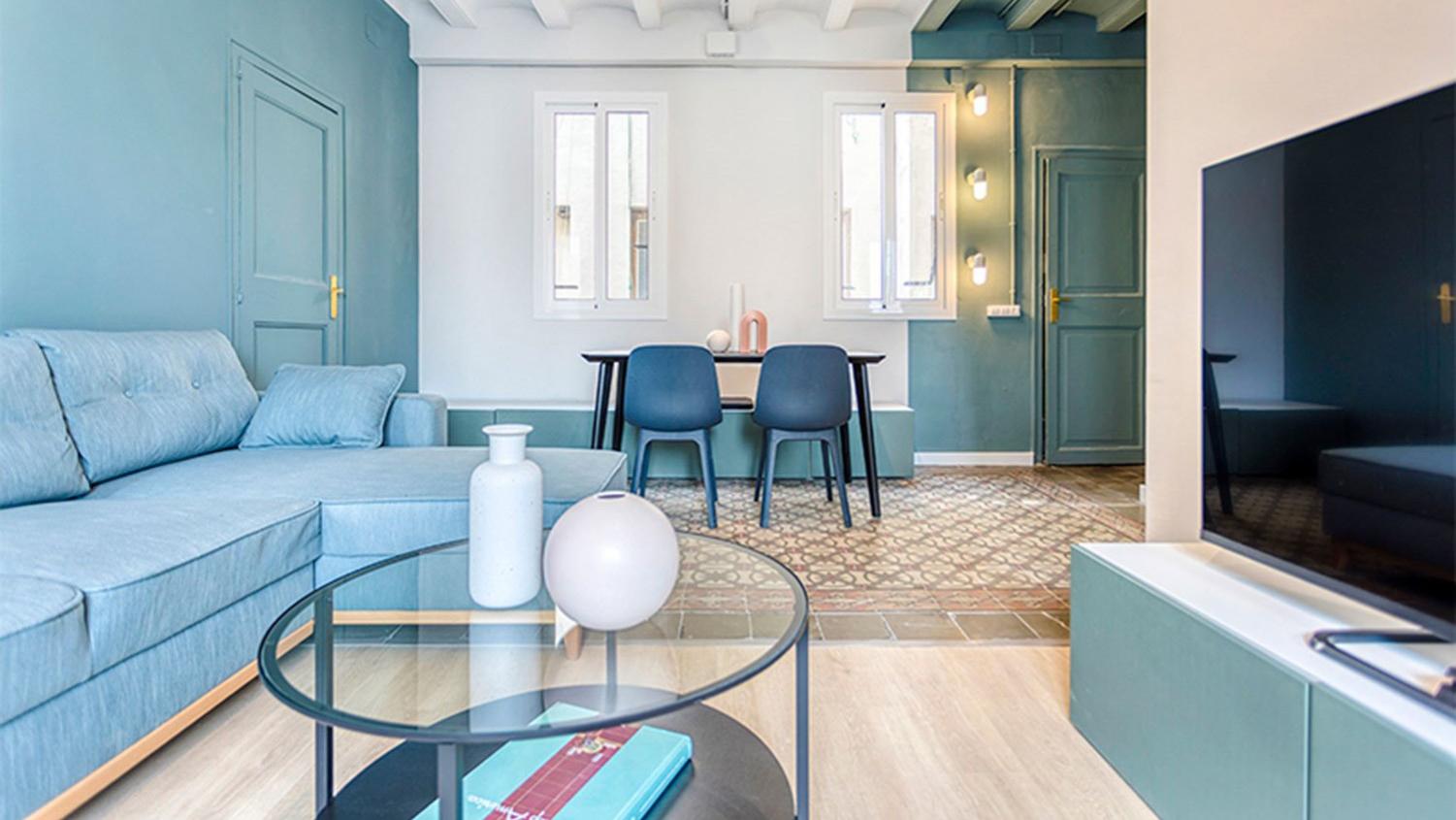 巴塞罗那49㎡老旧公寓，开放式的空间布局，温暖而优雅的舒适生活