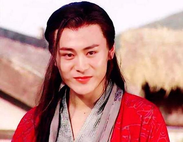 笑傲江湖 其实有一部前传 出了五位高手 武功都超过东方不败 娱乐资讯 娱乐新媒体