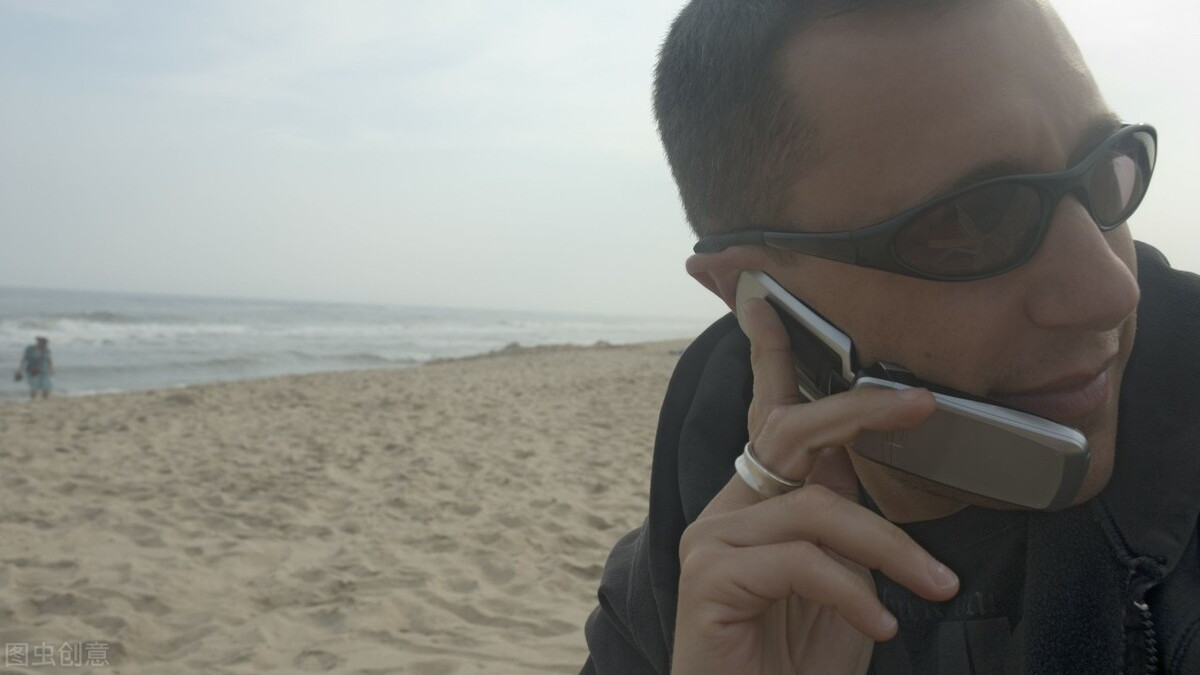 顾念问情|男人出轨时的朋友圈，会有这些反常细节