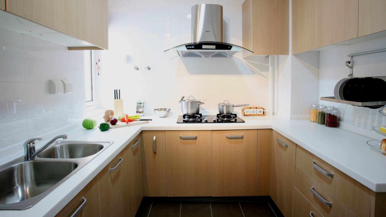 厨房最容易踩坑，用久了才知道，水槽台上盆是真的不好用