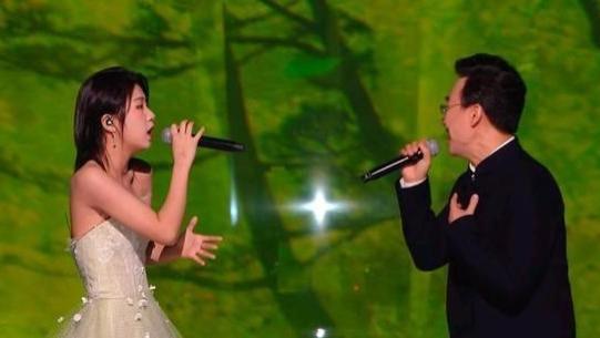 星语星愿吖 网友自排春晚节目单，音乐类节目变好声音演唱会，流量成主持人