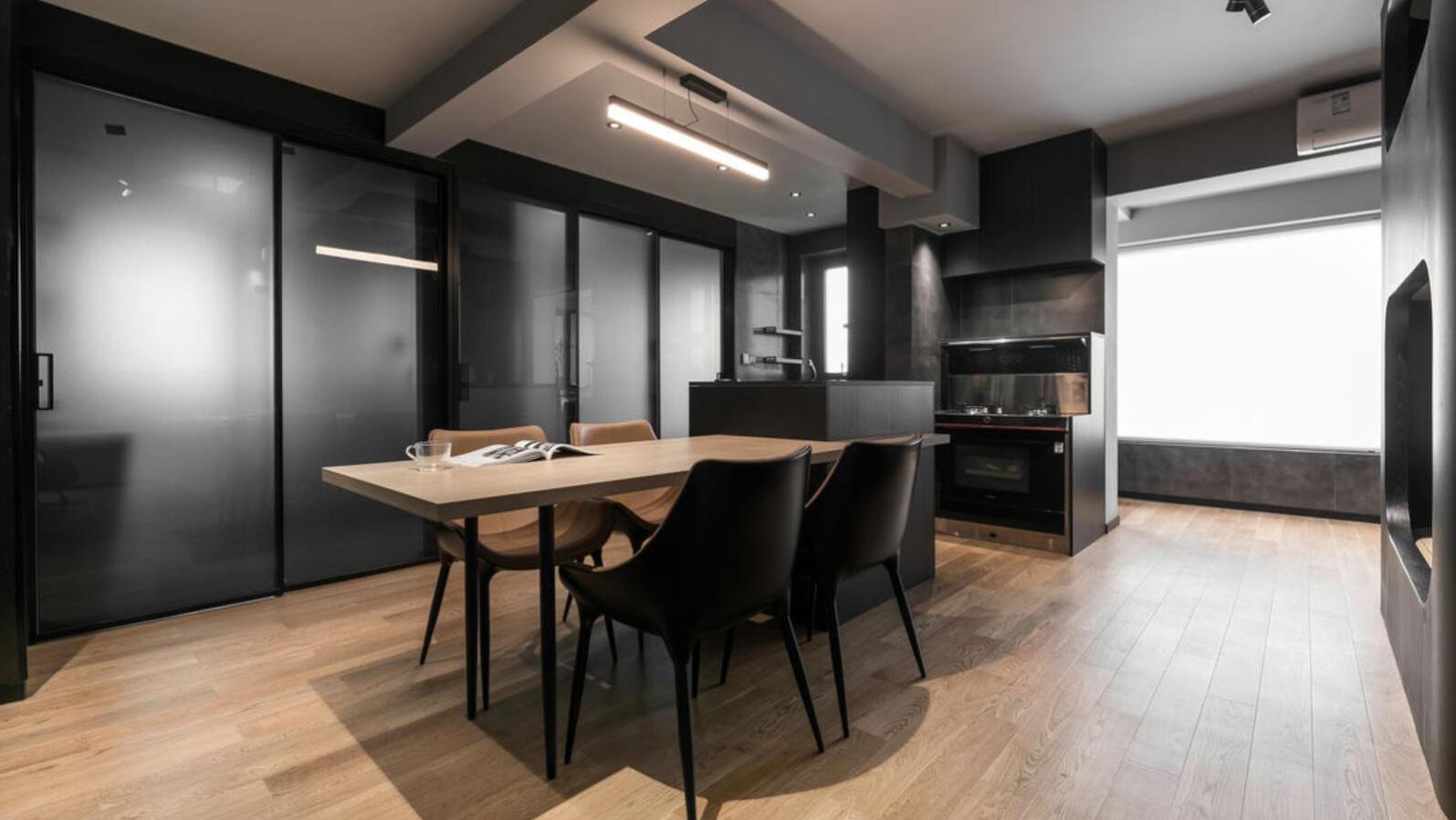 65㎡新家，她直接在客厅造个“太空舱”，完工后，又酷又有趣