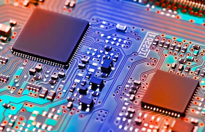 #10块的汽车芯片卖400块？