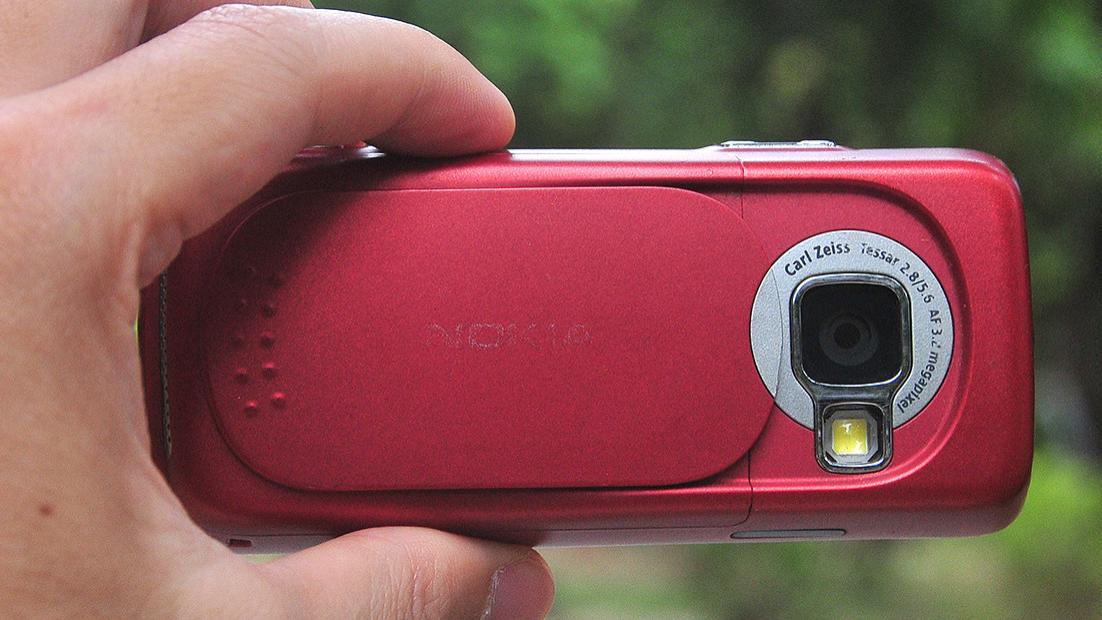 拍照手机|在iPhone诞生之前，旗舰拍照手机是诺基亚N73