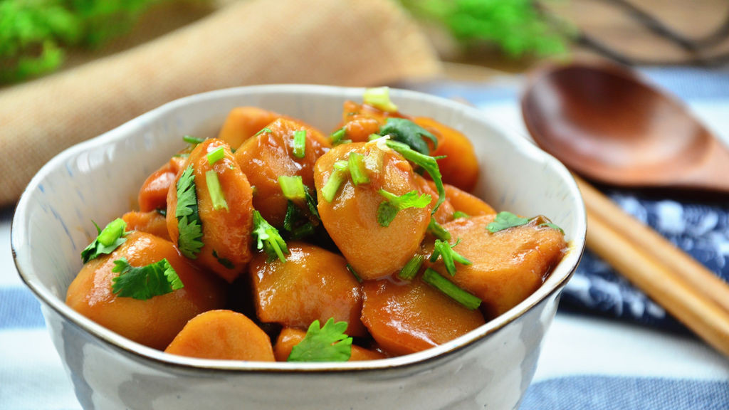 芋头|立秋后，吃莲藕山药，不如吃这碱性食物，3块做一盘，比吃肉香