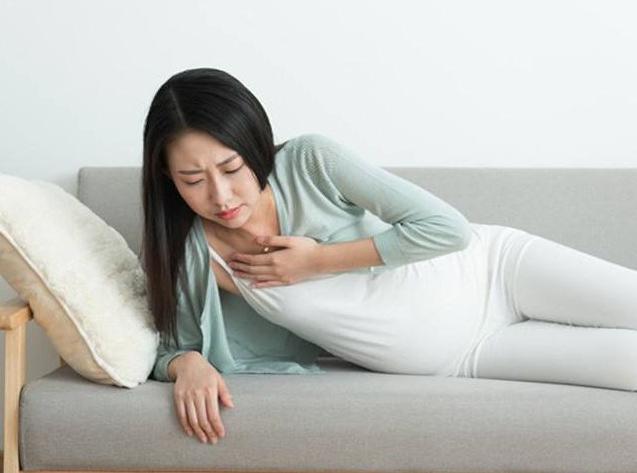 如何缓解孕早期的妊娠反应？

