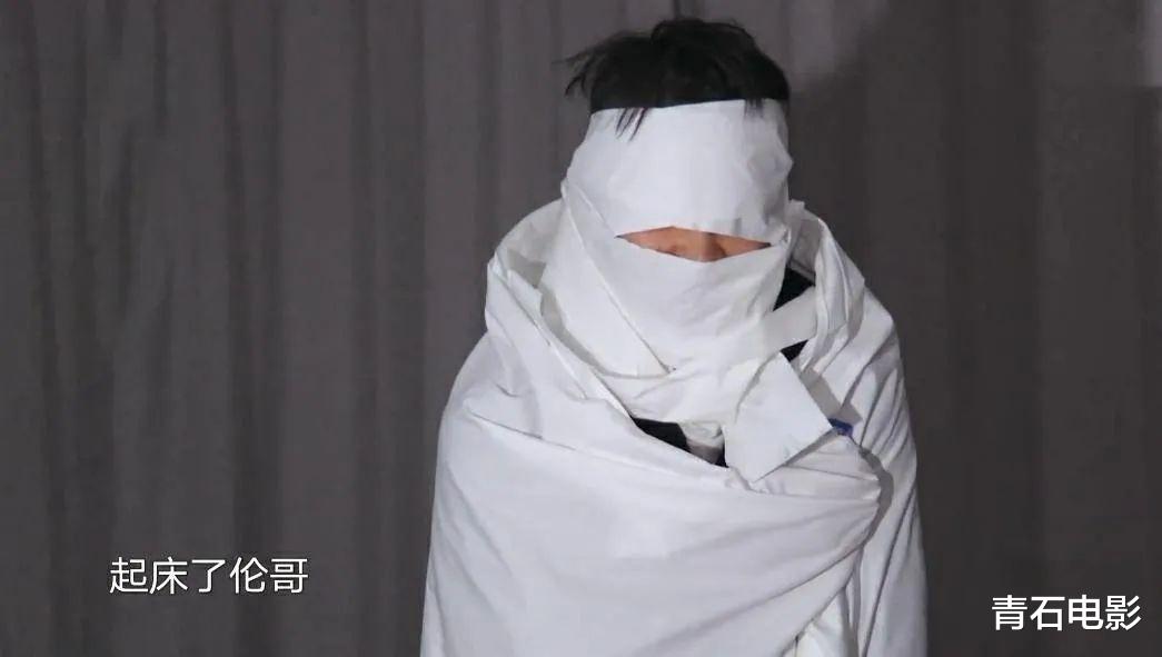 “七季元老”王迅被泼洗脚水,暴露了《极限挑战》的致命缺点 “七季元老”王迅被泼洗脚水,暴露了《极限挑战》的致命缺点