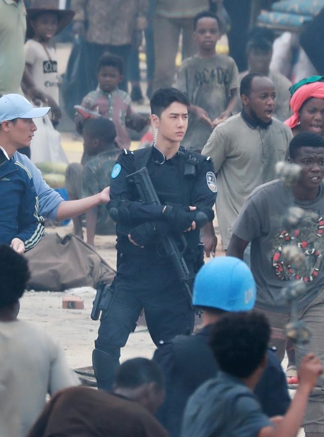 当红小生接连演警察 李现张若昀李易峰强势回归 实力派阵容亮眼 娱乐资讯 游戏新闻