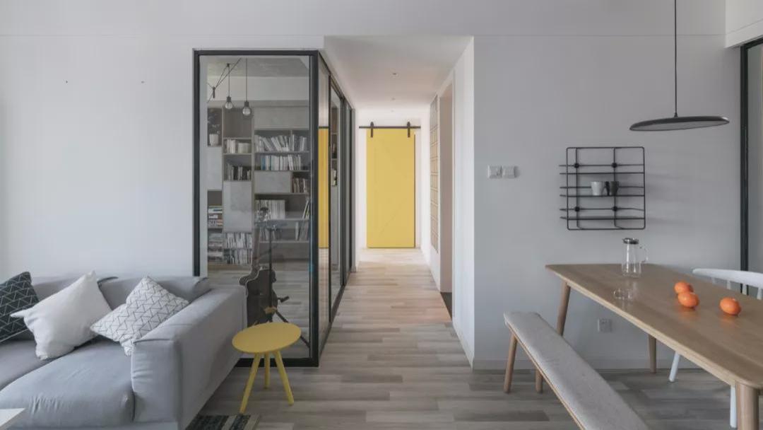 93㎡的小家，三室变两室后，居住品质感得到了大大的提升！