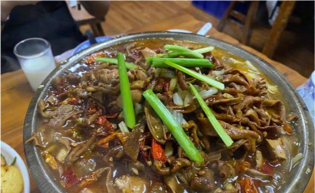 杭州|临安城的一家小店，靠口碑火了20多年，杭州本地人天天来吃