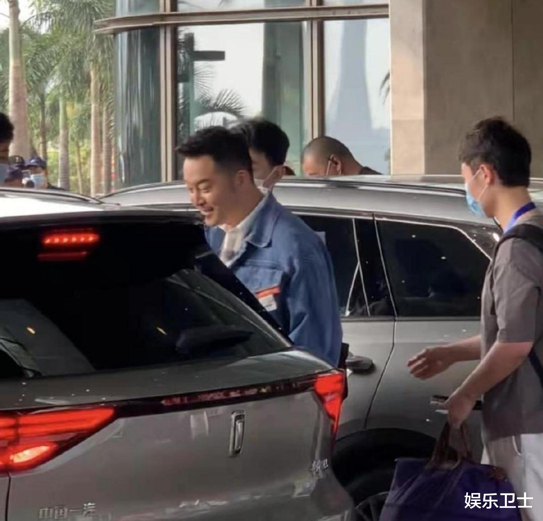 《奔跑吧9》录制路透,蔡徐坤站姐动作亮了,Angelababy好美,黄旭熙喜感十足 《奔跑吧9》录制路透,蔡徐坤站姐动作亮了,Angelababy好美,黄旭熙喜感十足