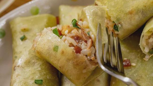 可乐|早餐玩出新花样！卷一卷就搞定，鲜香美味馋哭众人！