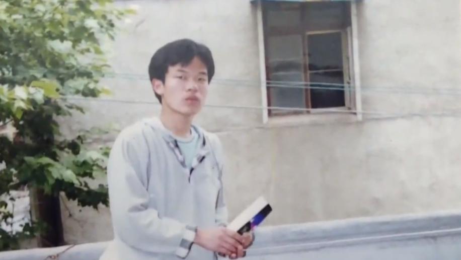 长津湖 “天才学霸”离奇失踪15年，如今却出现在救助站，他经历了什么?
