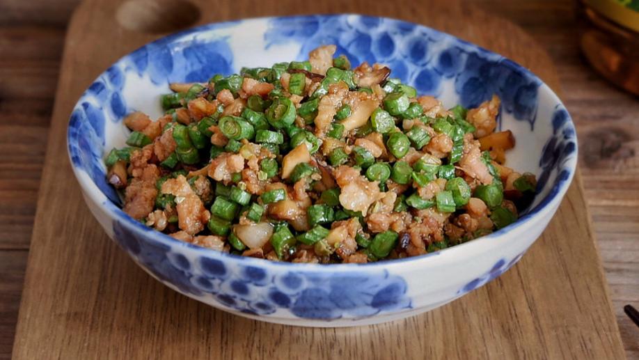 补钙|这菜再不吃就过季了，2块钱一斤，营养极高，不懂吃可惜了