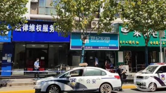 情感路上的你我|武汉那位被枪杀的律师，其实被“杀死”了两次