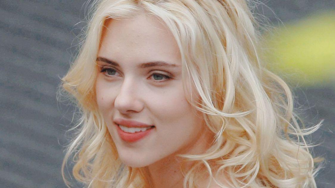 斯嘉丽·约翰逊|漫威女星的颜值巅峰，23岁的绯红女巫像仙女，而她比寡姐还要美