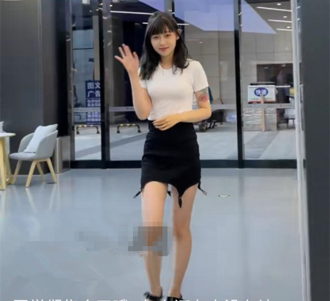 痞幼模拟安安教练给学员培训首次实验高跟短裙机车女神情概骤变韩国