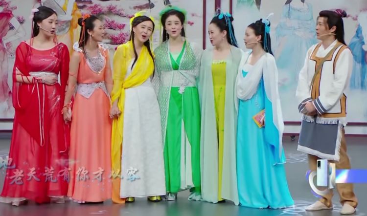 七仙女蓝儿爆《王牌》幕后花絮,看到录制时长,节目组做个人吧 七仙女蓝儿爆《王牌》幕后花絮,看到录制时长,节目组做个人吧