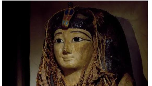 “有一口好牙”，埃及法老的木乃伊在3500年后被揭开神秘面纱