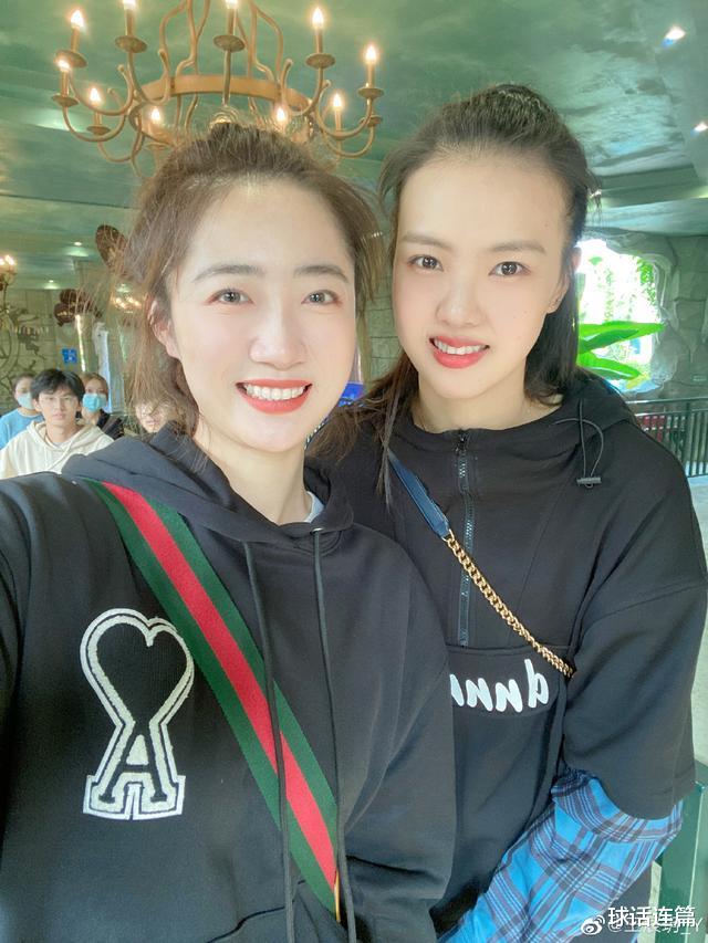 标致!女排3台甫将更新近况,张常宁打卡欢欣谷,龚翔宇秀好身体