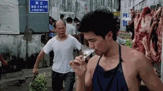 论周星驰电影集锦中让人捧腹大笑的梗(周星驰搞笑梗)