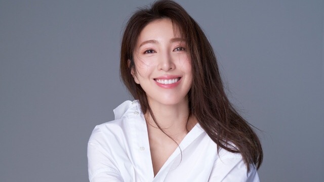 杨谨华|“败犬女王”杨谨华入行近30年，如今45岁状态羡煞旁人