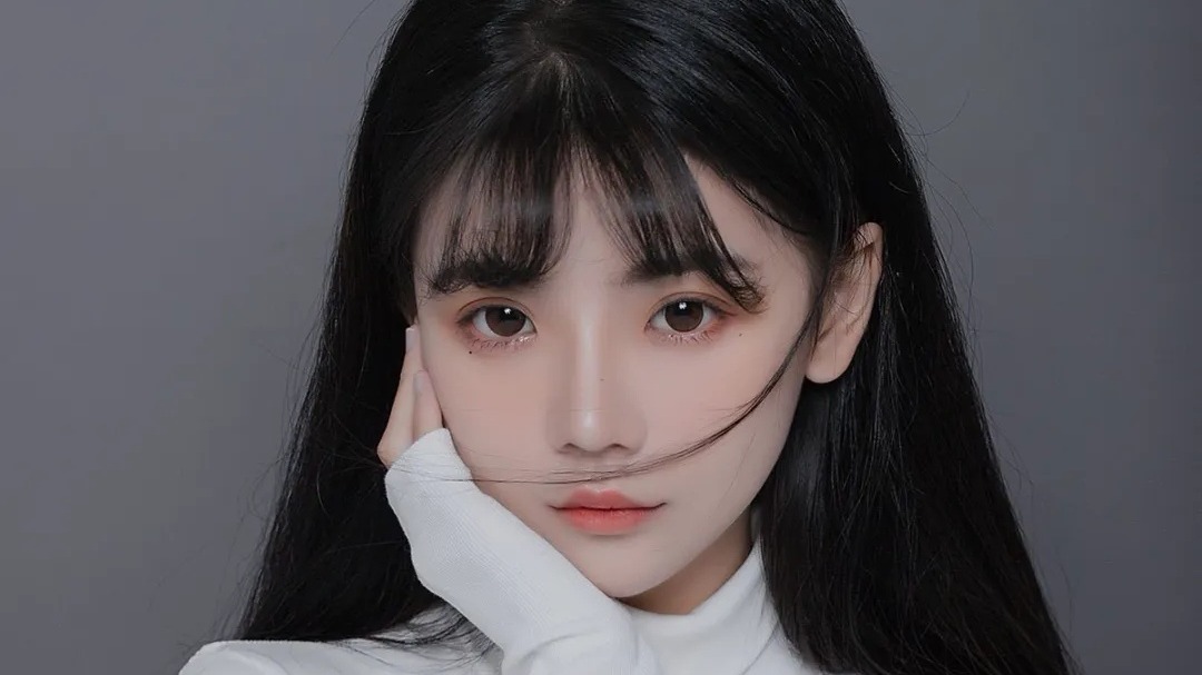 |高颜值冷艳气质美女随拍