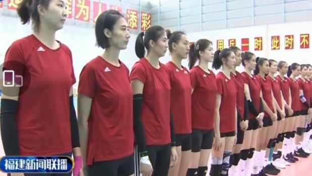 李盈莹|女排阵容出炉！成津苏联队：江苏三人进主力，天津王艺竹变李盈莹对角！