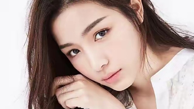 于正|被于正力捧，仅半年时间就3部剧热演，大家终于记住了张楠