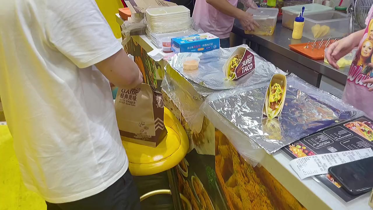 詹姆斯都爱吃的TACO原来是这个味道！