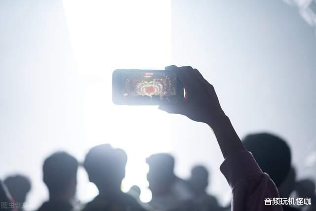 |手机是可以在意的音质,但是并非旗舰音质就好,希望你们有认知!