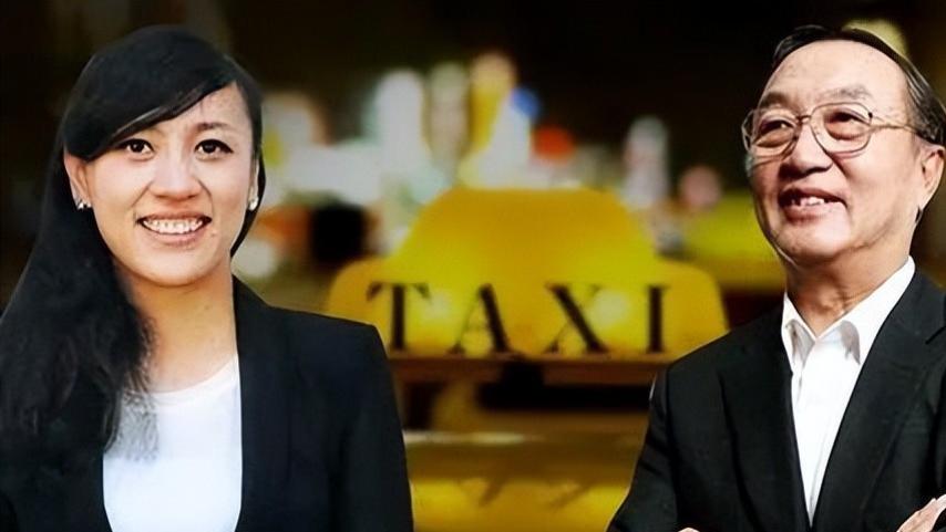 联想|人民日报说得没错！柳家父女同时清空微博，这意味着什么？