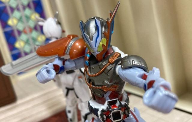 手办|假面骑士overdemons食玩装动周边谁用谁倒霉的拼装缝合骑士