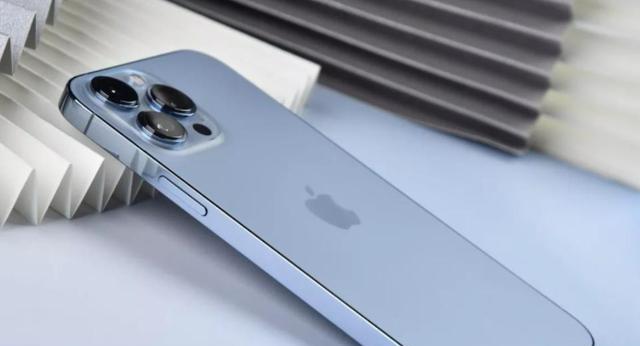 苹果|这一次库克把所有型号都凑齐了，苹果13系列全部型号售价迎来下调