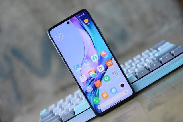 摩托罗拉|618换机首选这三款!性能强悍,价格还很良心,闭眼买就对了