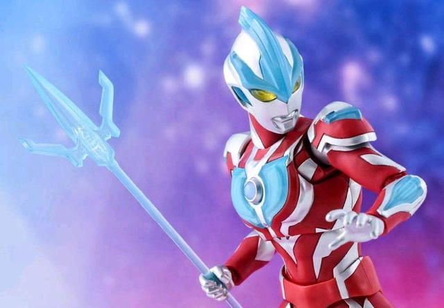 雷欧|在战斗中最丢脸的5个奥特曼：佐菲、雷欧、欧布、赛罗等都上榜！