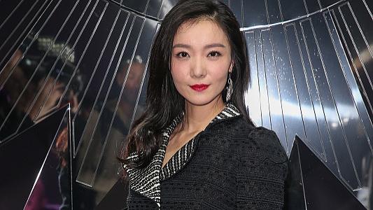 章子怡|曾被张一山疯狂追求，出道18年不温不火，却靠怼章子怡走红全国