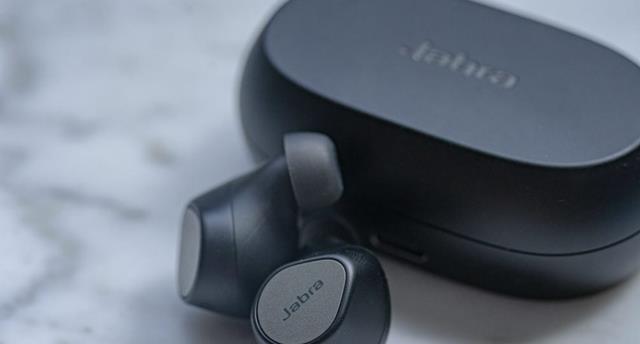 电池|【2022年耳机购买指南】我精心挑选了8款真无线蓝牙耳机并详解