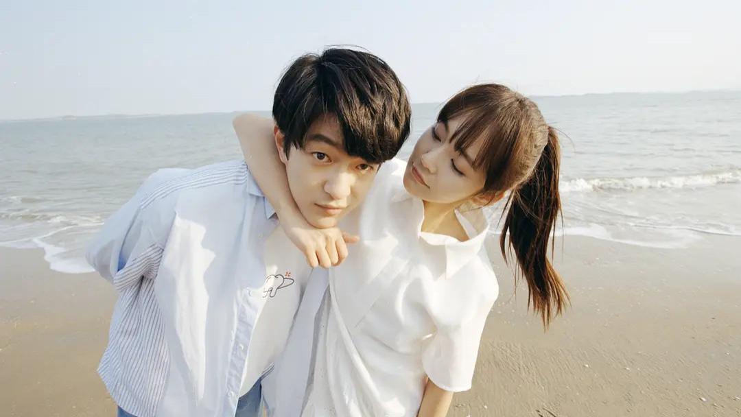 小城故事多|暂定张佳宁胡一天主演都市喜剧《小城故事多》，看到导演期待了！