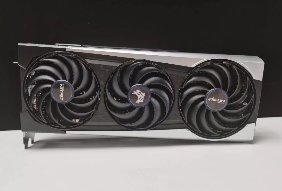 荣耀|朋友买到次品表示很后悔,还好我一开始就选择了AMD