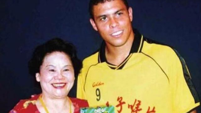 罗纳尔多|罗纳尔多当年给金嗓子代言居然是个骗局？30万美金让大罗掉入陷阱