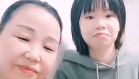 庞麦郎|破防了！听到姐姐跟妈妈要创可贴后，孙卓的举动让人鼻头一酸