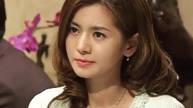 人鱼小姐|《人鱼小姐》播出20年，2位女主依旧单身，男主英年早逝好遗憾