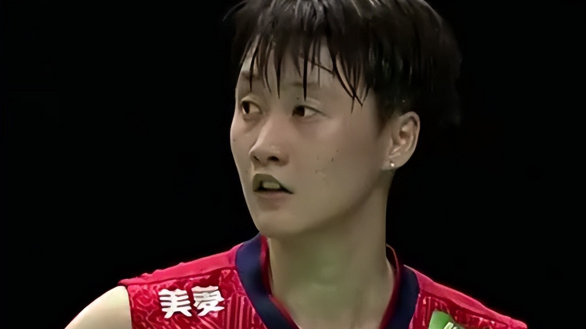 何冰娇|12个2: 0！中国女团输掉首局，三连胜直通半决赛，一个隐患要留意