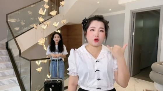 陈三废|成外人了？陈三废姐姐自曝花6位数租别墅，5间卧室却容不下亲妹妹