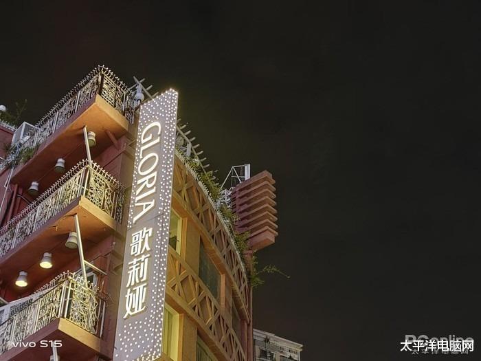 一加科技|偏爱直角边框设计的手机？这里肯定有你的心头好