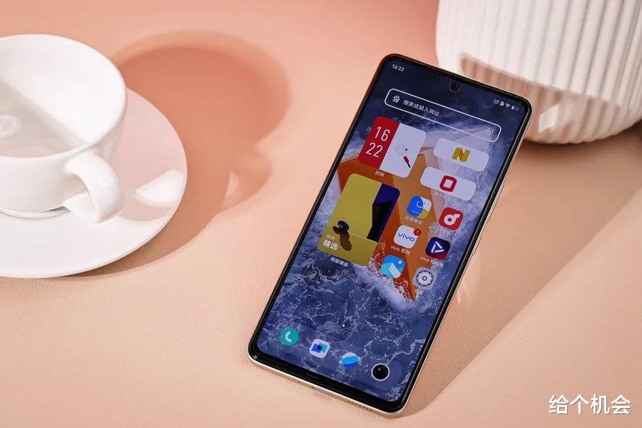 电池|3款出众的直屏手机,不仅性能强劲价格还很良心,值得闭眼买