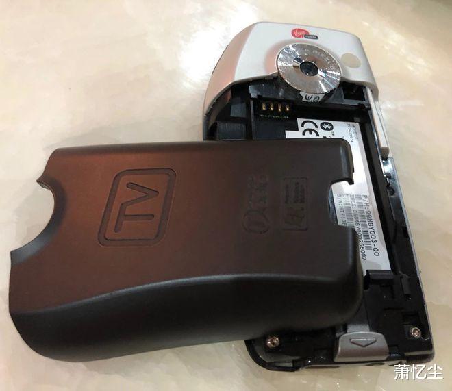 HTC|罕见的“龙虾”手机，HTC代工生产，二手都值一千块