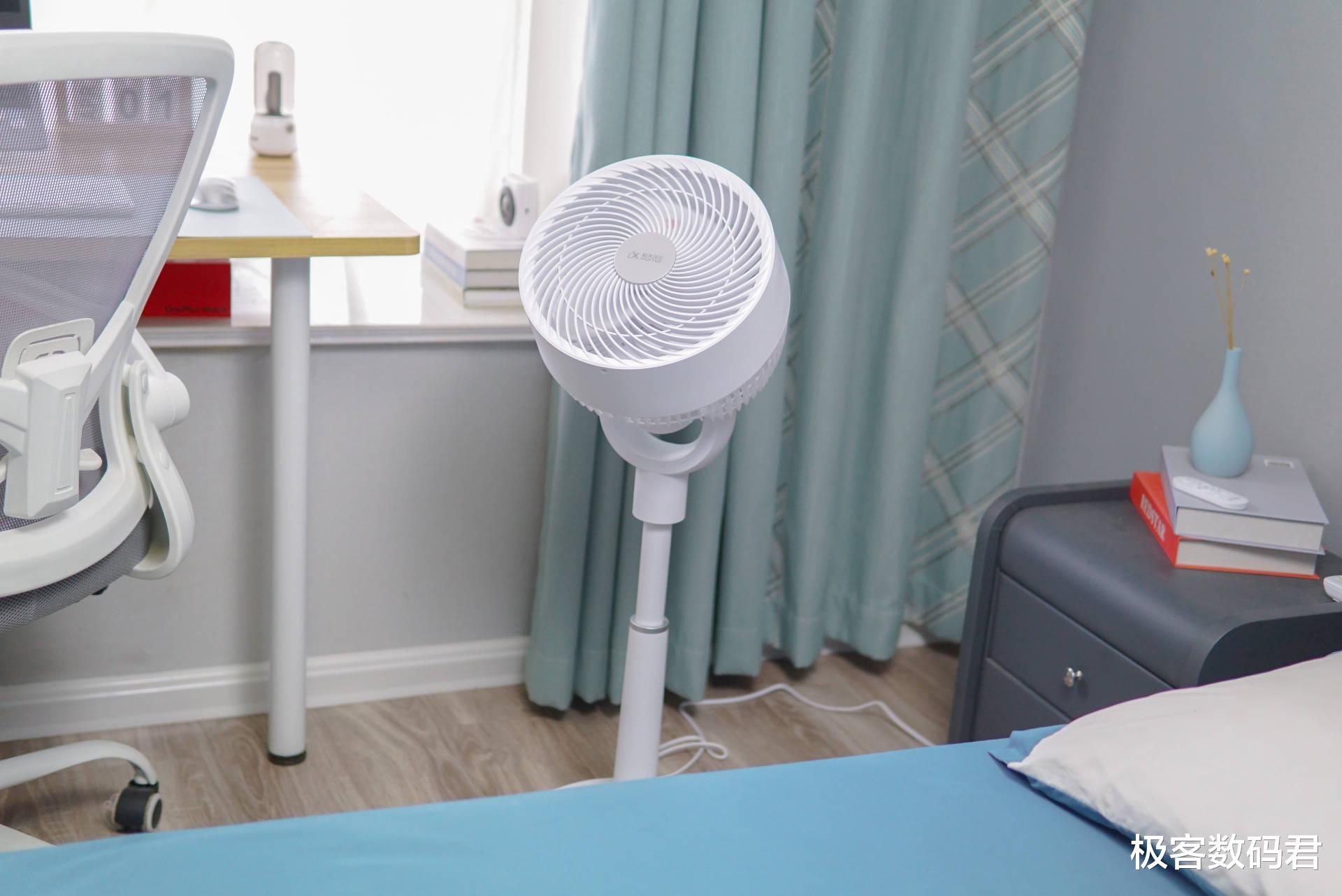 方太|空气循环风扇是噱头还是真有用？实测讯飞空气循环风扇，聊聊感受