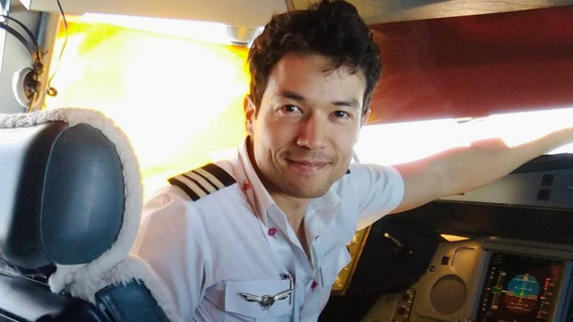 TVB|重操旧业年薪200万！TVB男星被爆弃签“亲生仔”合约，入行仅一年